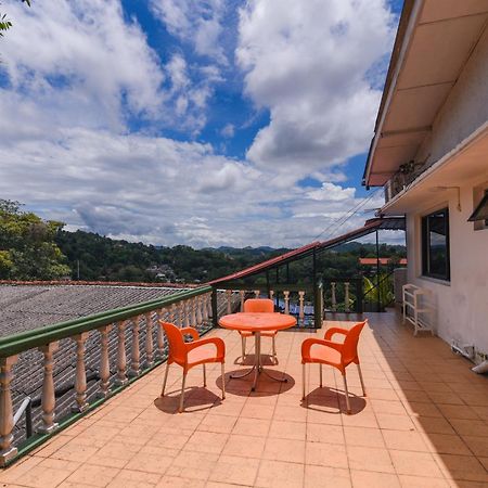 King Leisure Residence Kandy Luaran gambar